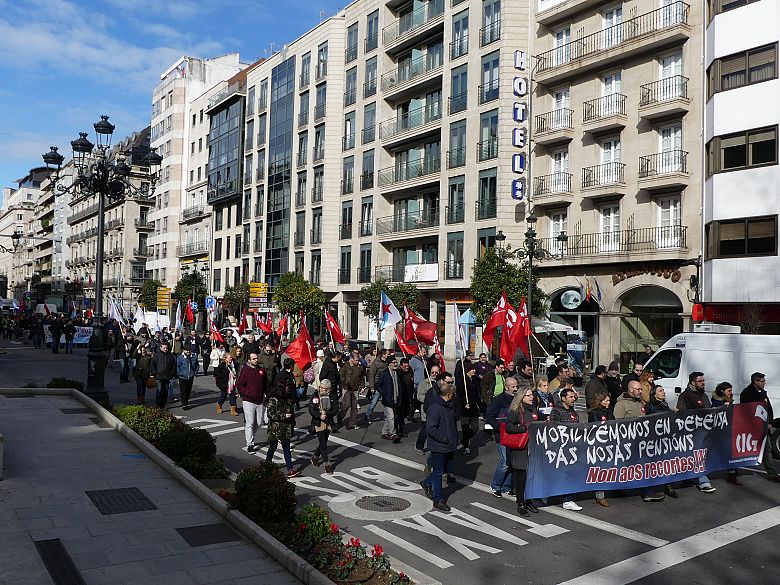 18-02-06 ManifaVigo12.JPG